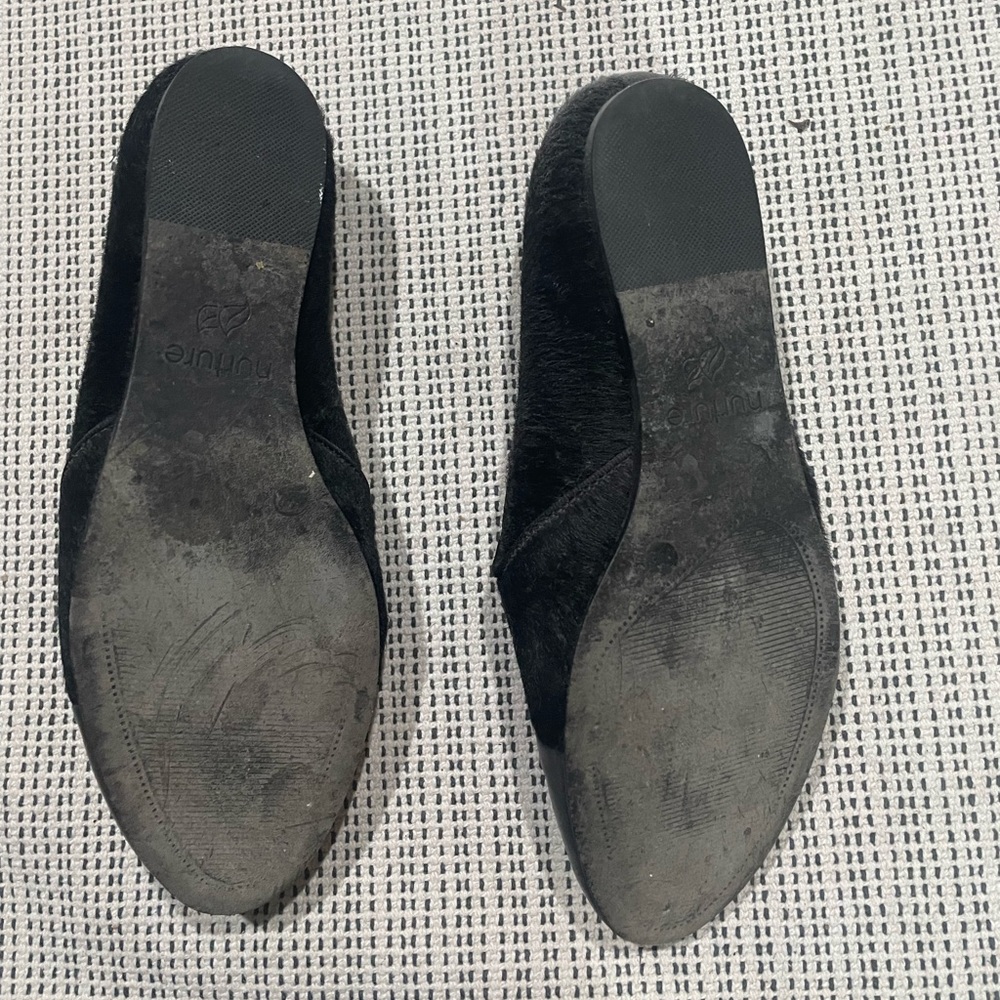 Flats - Picture 2 of 5